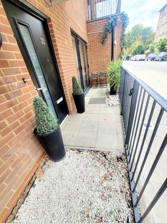 The Ascension 'Ascalon ' London Exterior photo